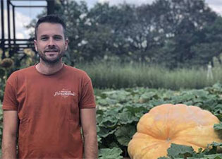 Légumes-XXL-le-record-sera-t-il-battu-en-Vendée